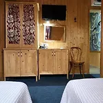 Bed and breakfast London