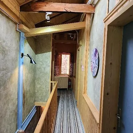 London Bed & Breakfast 3*